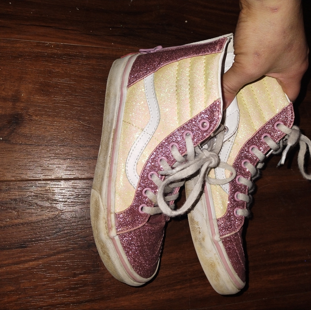 Girls vans